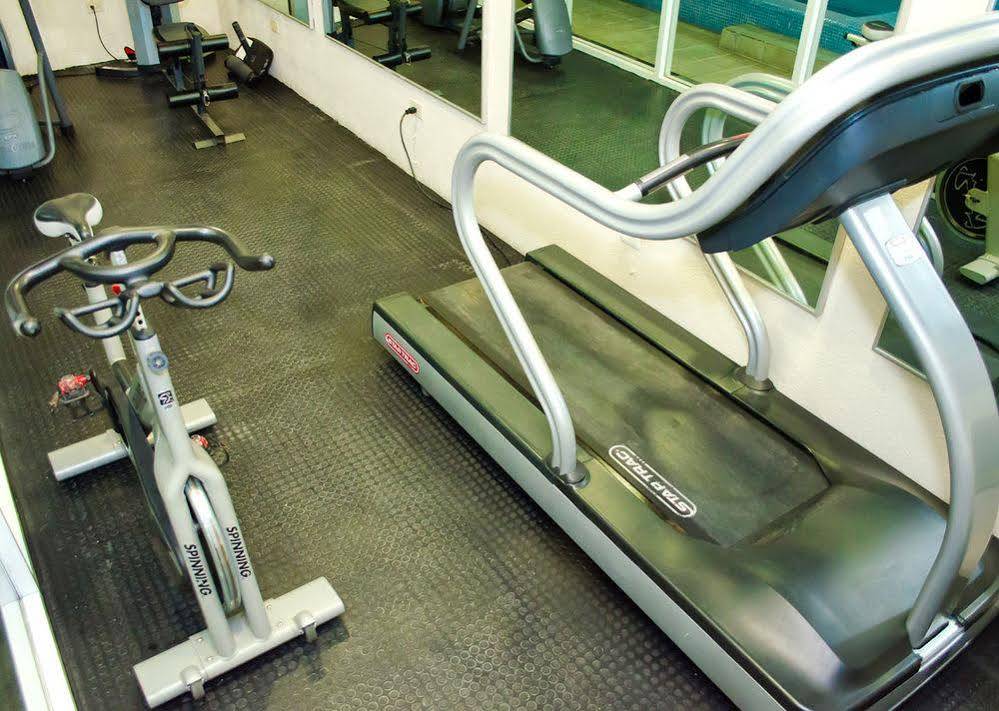Quality Inn Monterrey La Fe Guadalupe  Εξωτερικό φωτογραφία